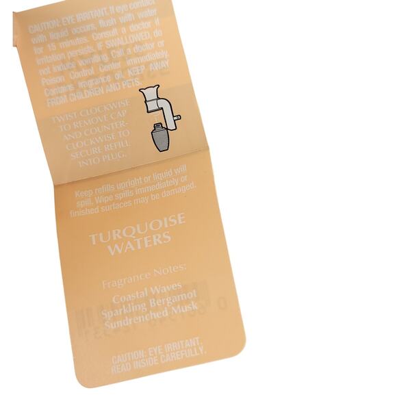 Bath & Body Works Wallflowers Refills Turquoise Waters Scent 0.8oz Lot of 2 - Picture 6 of 7